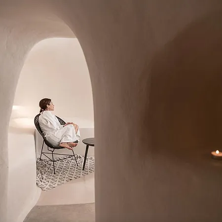 On The Rocks - Small Luxury Of The World (adults Only) מלון