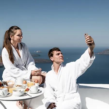 On The Rocks - Small Luxury Of The World (adults Only) אימרוביגלי